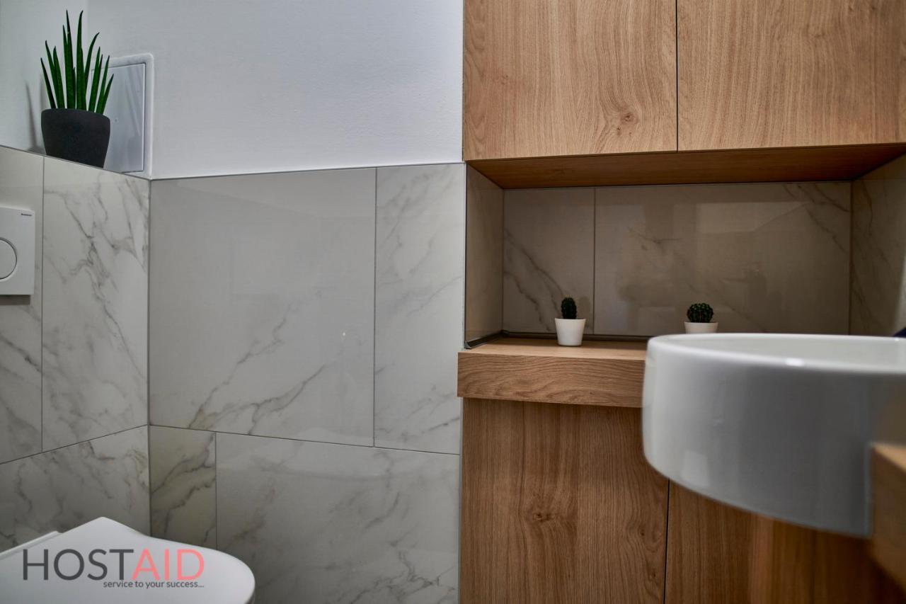 Ellby Apartman - Penthouse - Hostaid Siofok Exterior photo